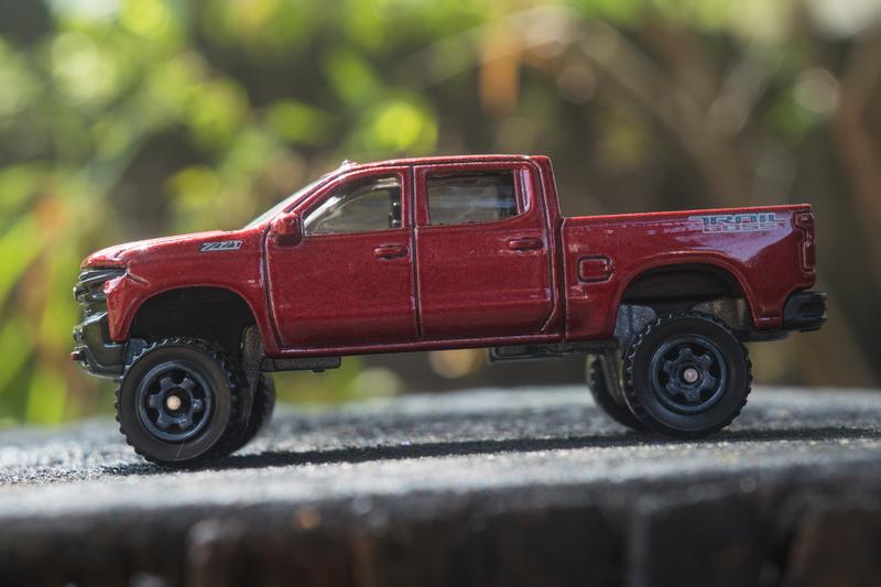Illustration for article titled Trucking Tuesday: HW Chevy Trail Boss